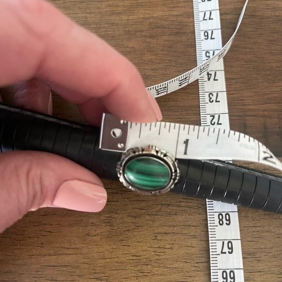 Malachite Sterling Silver Ring - Picture 7 of 7